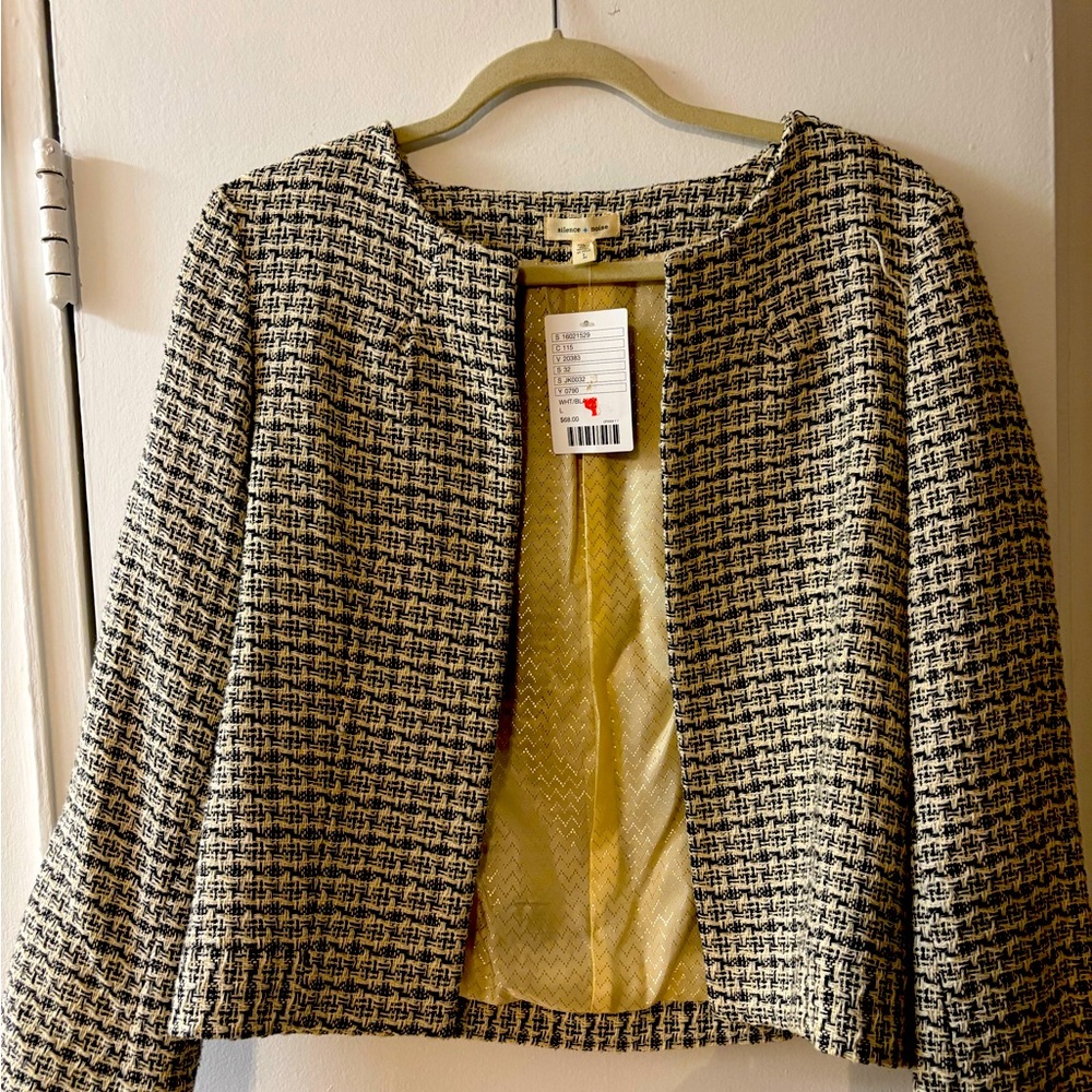 Chic Black and White Tweed Jacket